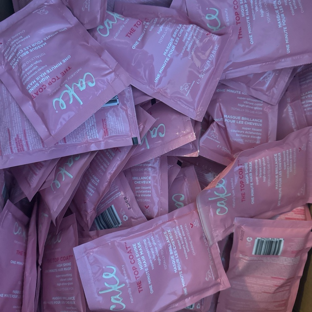 Cake Pink Skincare Masks lot of 50 original price $400 only $69 for resellers